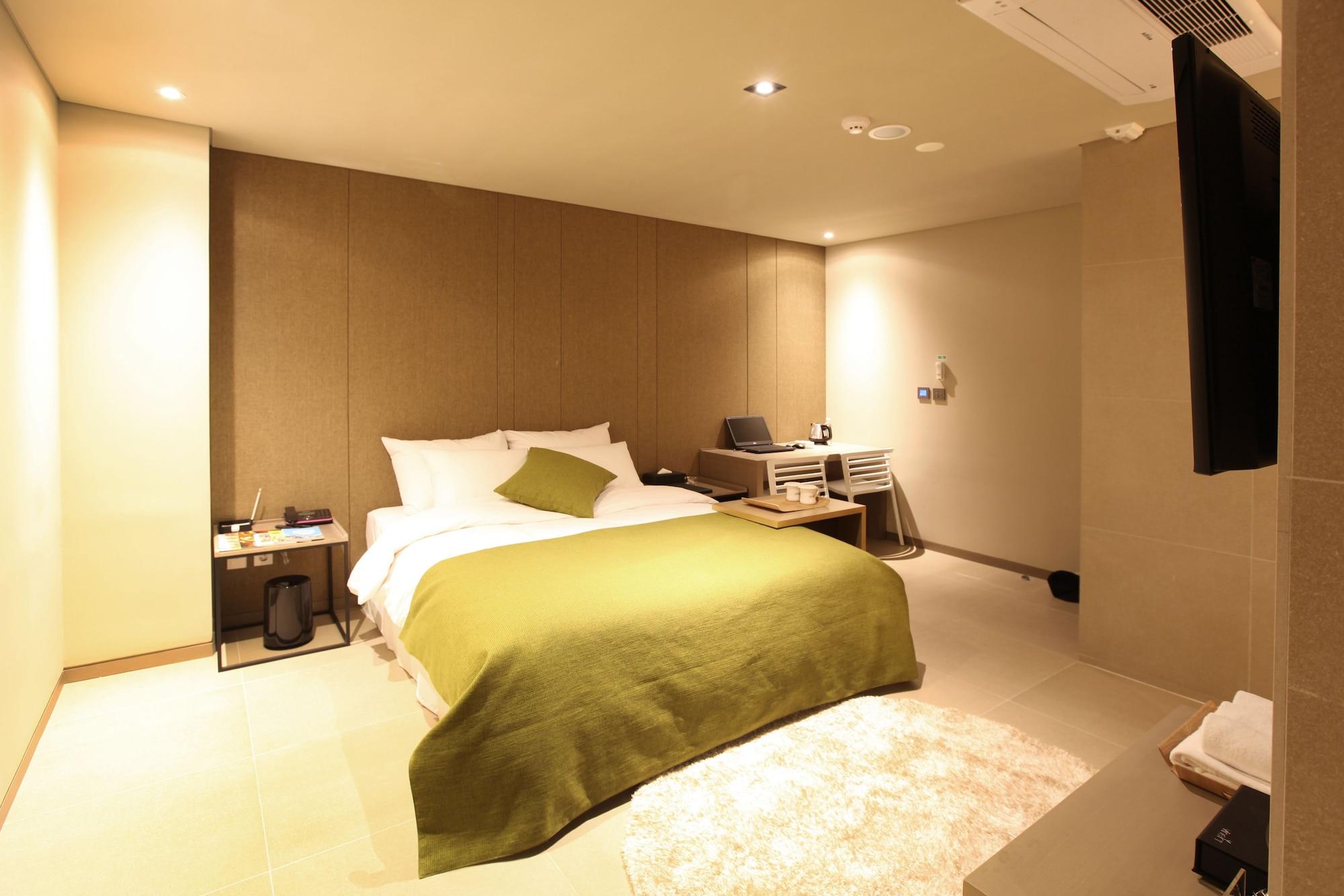 Hotel Vine Соннам Экстерьер фото