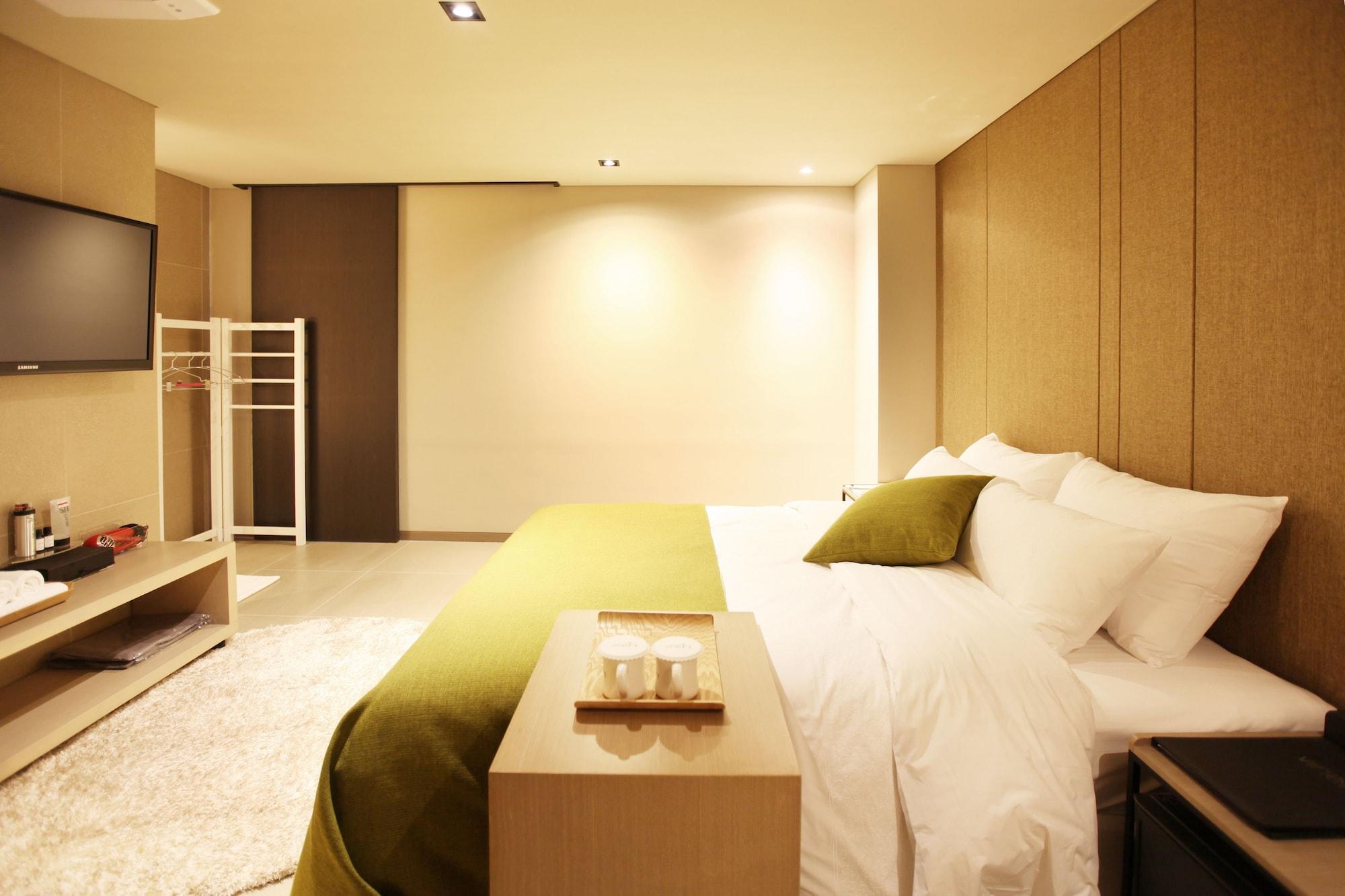 Hotel Vine Соннам Экстерьер фото